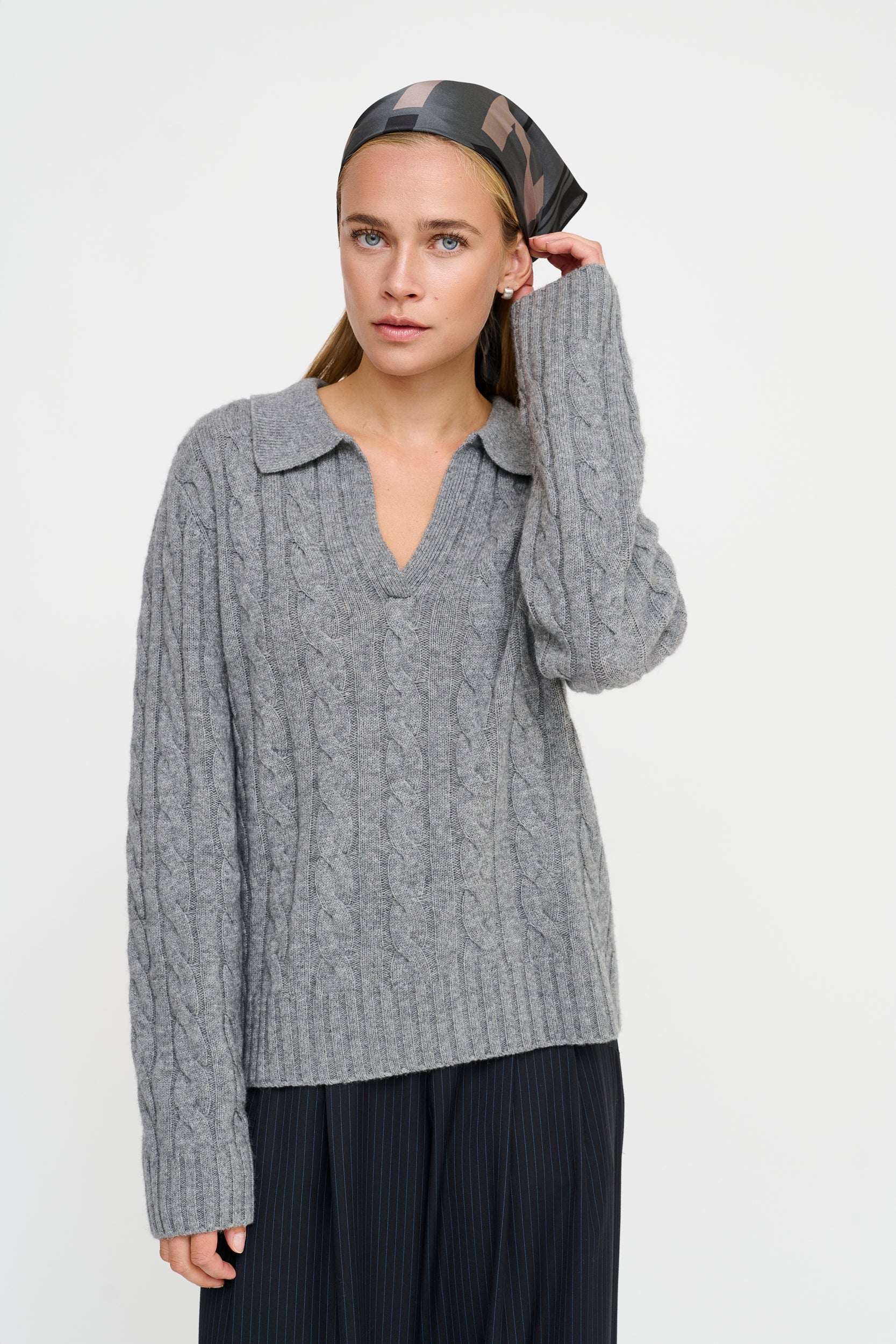 CRAda Kashmir Sweater